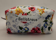 Load image into Gallery viewer, Toiletry bag