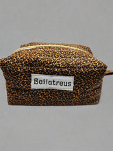 Load image into Gallery viewer, Toiletry bag